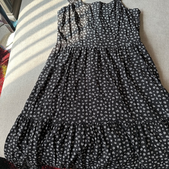 Summer dress - Picture 1 of 2